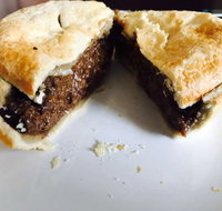 Keith's Pies - Accommodation Australia