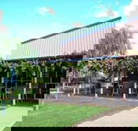 Red Earth Estate Dumpling House - Accommodation Australia