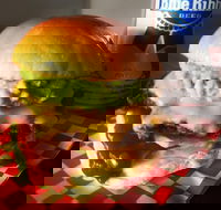 Sweet Basil Thai Restaurant - Local Tourism