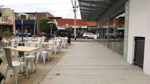 Arboretum Kitchen & Pantry - Accommodation Australia 0