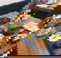 Between Us - Accommodation Australia