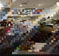 Debonair's Cafe - Local Tourism