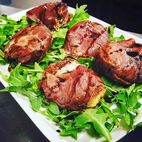 Gepetto's - Local Tourism 0