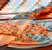 Mack Daddy's New York Slice - Accommodation Australia