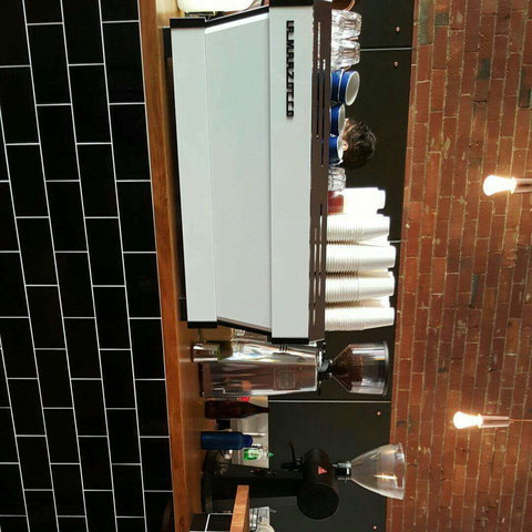 Shake A Leg Junior - Accommodation Australia 0