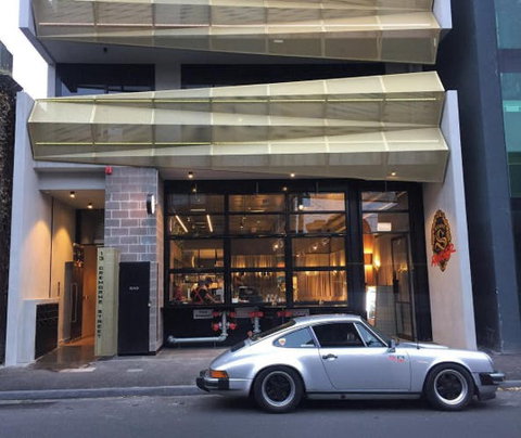 Sloane Ranger - Accommodation Australia 0
