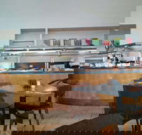 Teshi's - Local Tourism