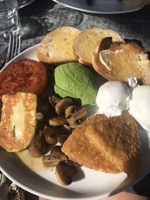 The Noosa Nosherie - Local Tourism 0