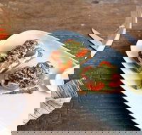 Wings and Tins - Accommodation Australia