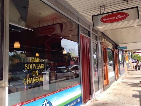 Rooster Rock - Doncaster East - Accommodation Australia 0