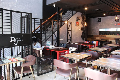 Deja Vu - Accommodation Australia 0