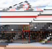 The Red Velvet Lounge - Accommodation Australia