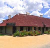 Grazing at Gundaroo - Australia Shopping
