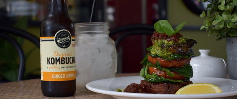 Simon's Gourmet Gallery Cafe - Australia Shopping 0