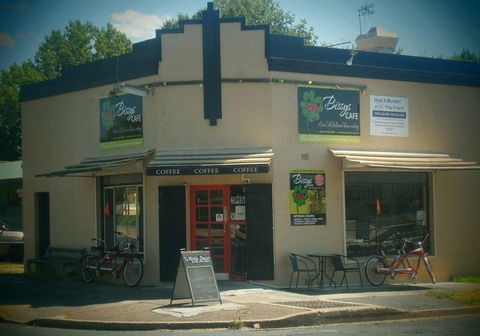Bissys Cafe & Catering - Accommodation Australia 10