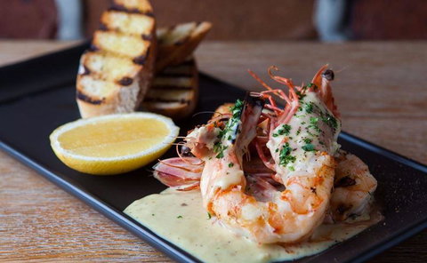 Clifford's Grill & Lounge - Accommodation Australia 11