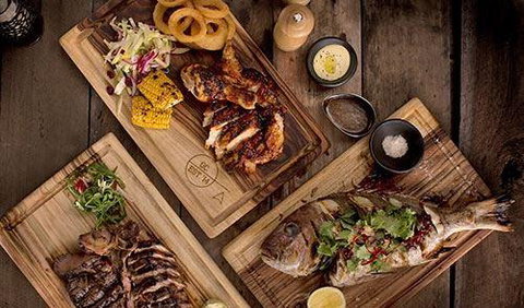 Clifford's Grill & Lounge - Accommodation Australia 14