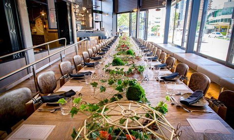 Clifford's Grill & Lounge - Accommodation Australia 5