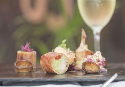 Salsa Bar & Grill - Accommodation Australia 7