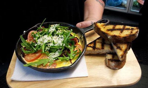 The Lansdowne Crescent Cafe - Local Tourism 4