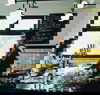 Builders Arms Hotel - Bed n Breakfasts