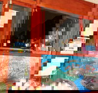 Jewells Fine Food - Local Tourism