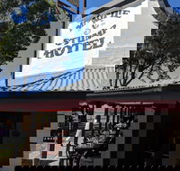 Magpie and Stump Hotel - Accommodation Australia