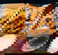 Smokin' Joe's Pizza  Grill - Thornbury - Local Tourism