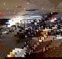 Iron Chef Chinese Seafood Restaurant - Bed n Breakfasts