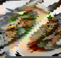 Sally's Asian Cuisine - Accommodation Australia