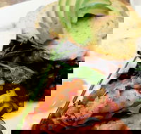 Benny's - Accommodation Australia