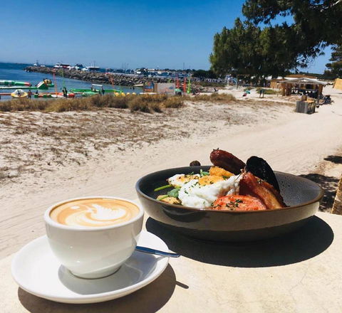 Frankie's On Rotto - Accommodation Australia 0