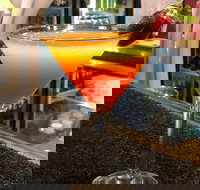 Eyre Hotel - Bed n Breakfasts