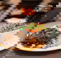 Kalamunda Hotel - Kalamunda - Accommodation Australia