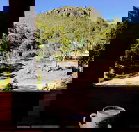 Round Hill Coffee - Local Tourism