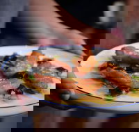 Saint George Dining - Accommodation Australia