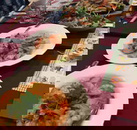 Peacock Gardens Chinese and Thai Restaurant - Bed n Breakfasts