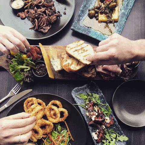 Vue Wine Bar And Restaurant - Australia Shopping 1