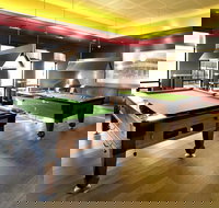 Imperial Hotel - Bed n Breakfasts