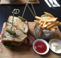 5five Bakehouse Kitchen - Local Tourism