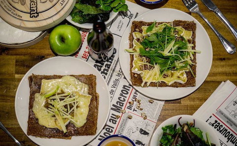 Bellas Cafe & Licensed Italian Restaurant - Australia Shopping 1