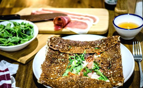 Bellas Cafe & Licensed Italian Restaurant - Australia Shopping 4