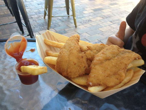 Moffats Pizza And Takeaway - Accommodation Australia 0