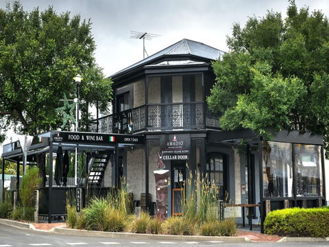 Amadio Wines Kangaroo Island Cellar Door - Local Tourism 0
