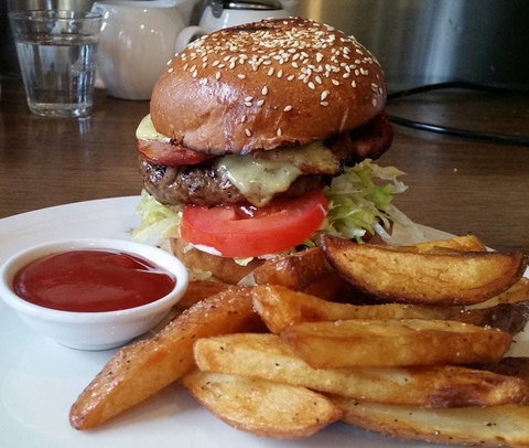 Mrs. Smith's Hotel Restaurant - Accommodation Australia 0