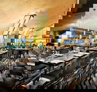 Ishka Restaurant at The Breakwater - Accommodation Australia