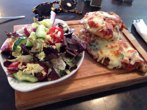 The Lazy Sheep - Local Tourism 0