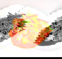 Lemongrass Thai on Parkwood - Parkwood - Accommodation Australia