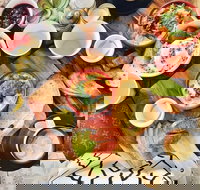 Room Two Ten - Local Tourism