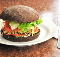 Zenhouse Vegetarian Fusion - Accommodation Australia